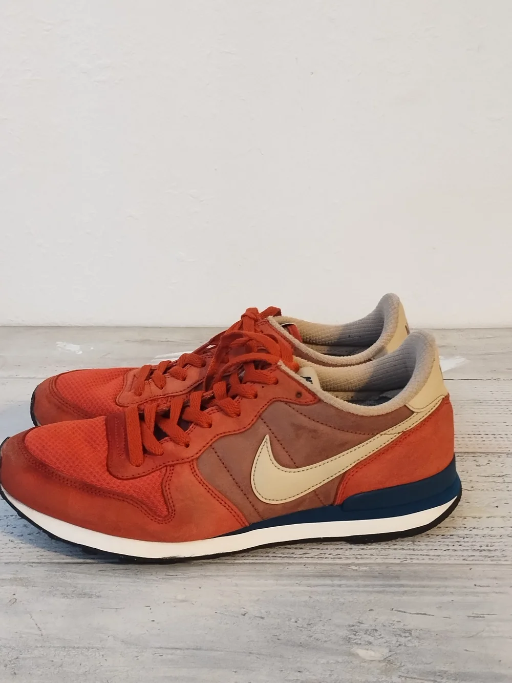 NIKE international leather terra brown sand dune rust blue 631755-203 10.5